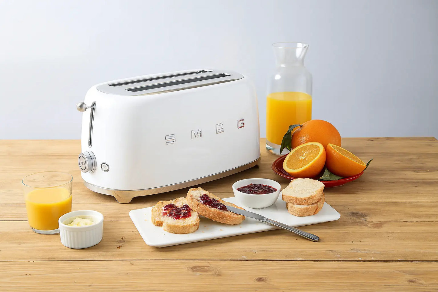 𝗦 𝗠 𝗘 𝗚 4-Slice Toaster