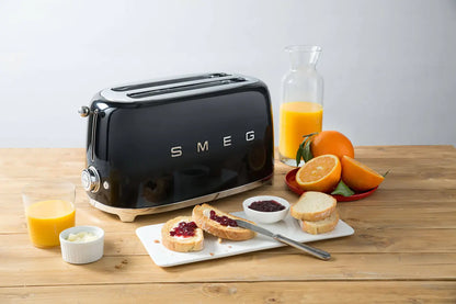 𝗦 𝗠 𝗘 𝗚 4-Slice Toaster